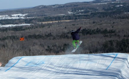 snowboarding skiing 001